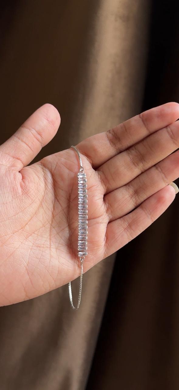 Classic Crystal Tennis Bracelet