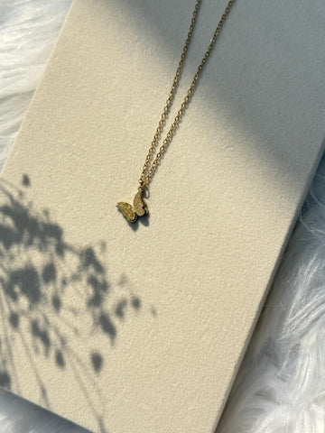 Gold Charming Butterfly Necklace Pendant