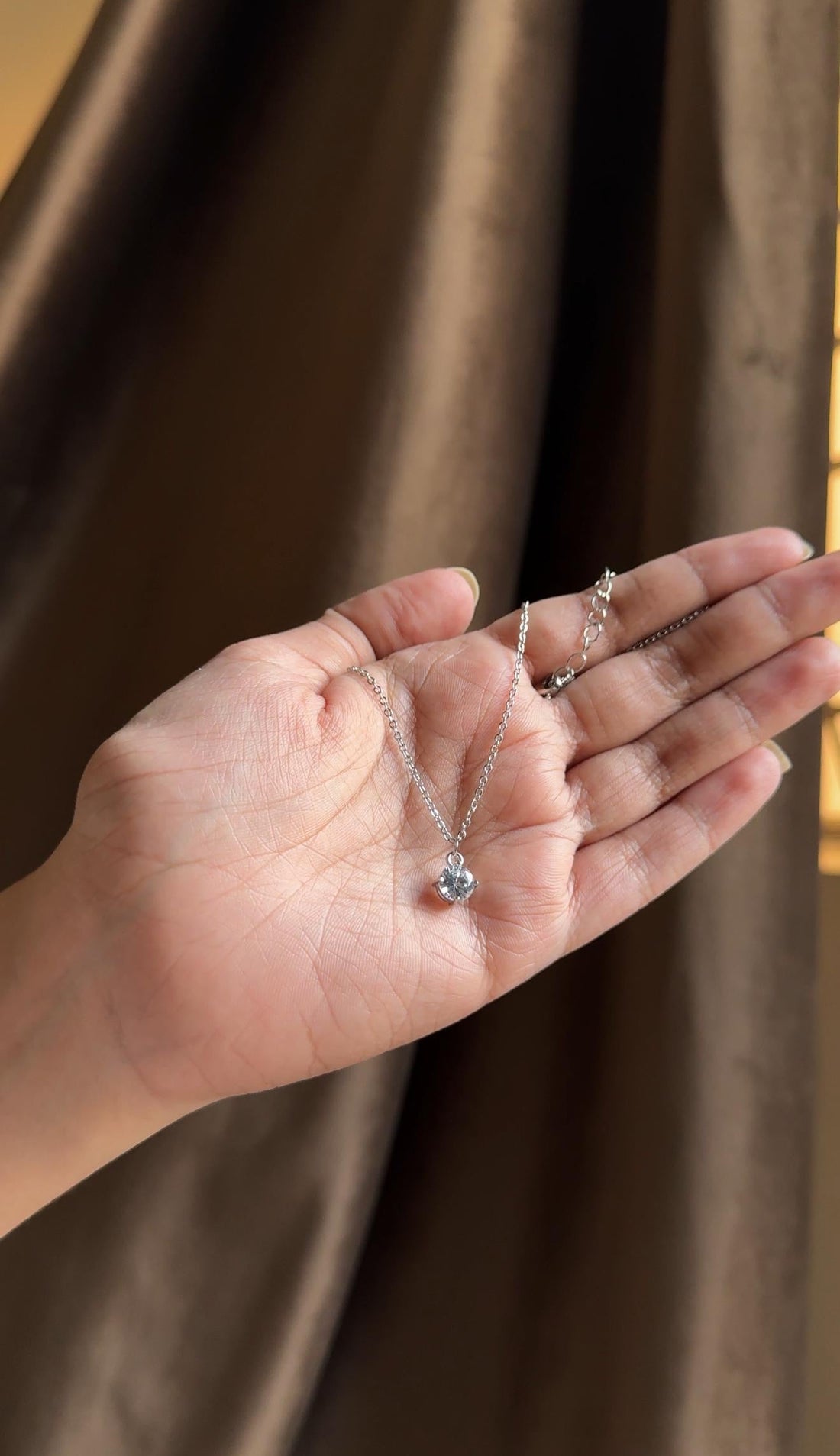 Minimalist Round Disc Pendant Necklace